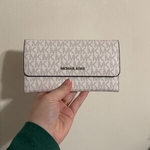 Michael Kors wallet